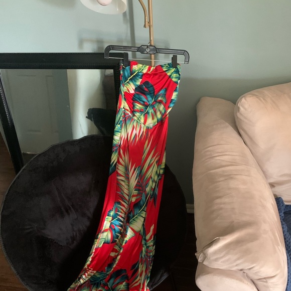 Red summer jumpsuit - Picture 6 of 6